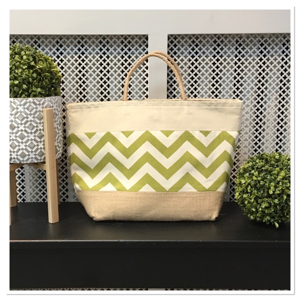 Handcrafted Resort Wear Tote - Picture 2 of 2